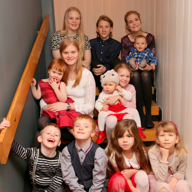 By special request by the grandparents, we gathered all the grand-kids in one place and took a few photos. 